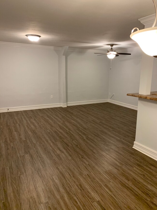 Foto del edificio - La Mediterranean