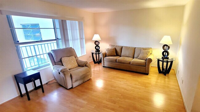 Foto del edificio - 2901 NW 47th Terrace