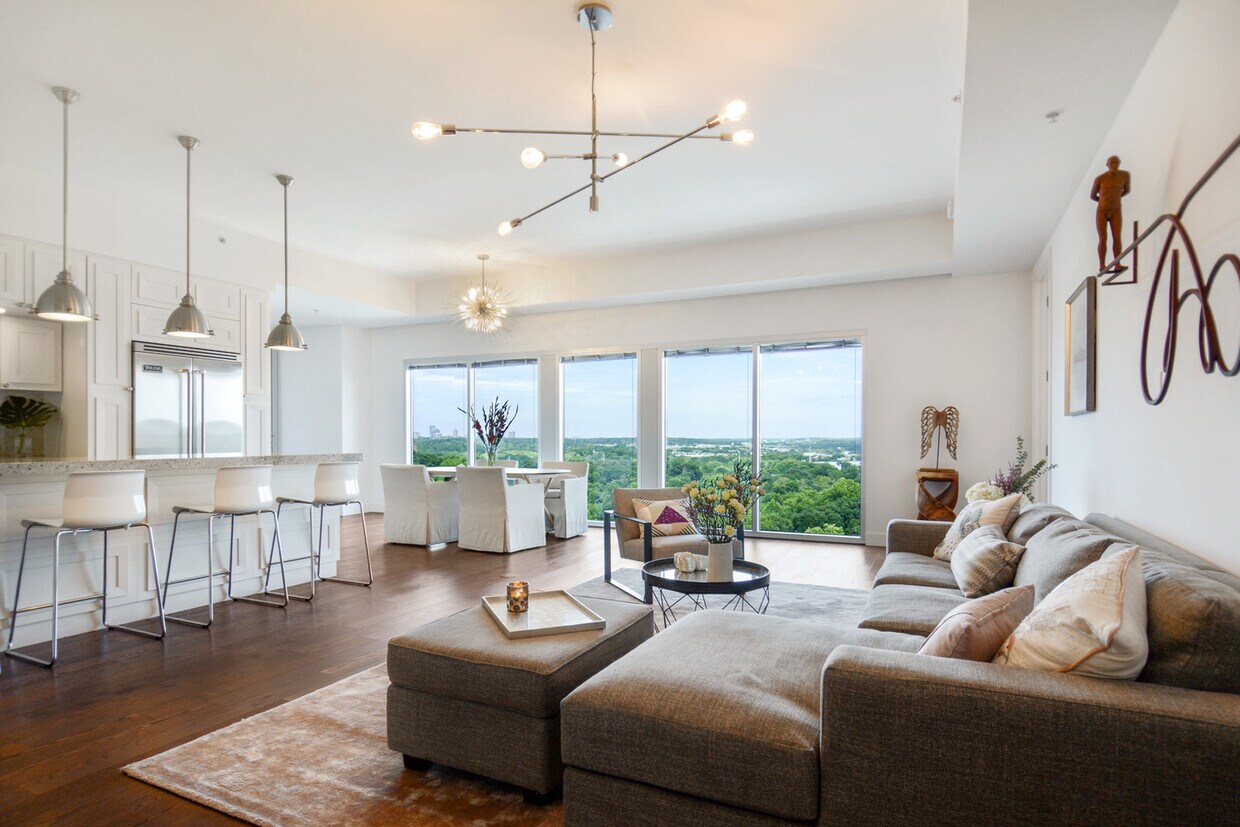 Foto principal - 1820 W Peachtree St NW