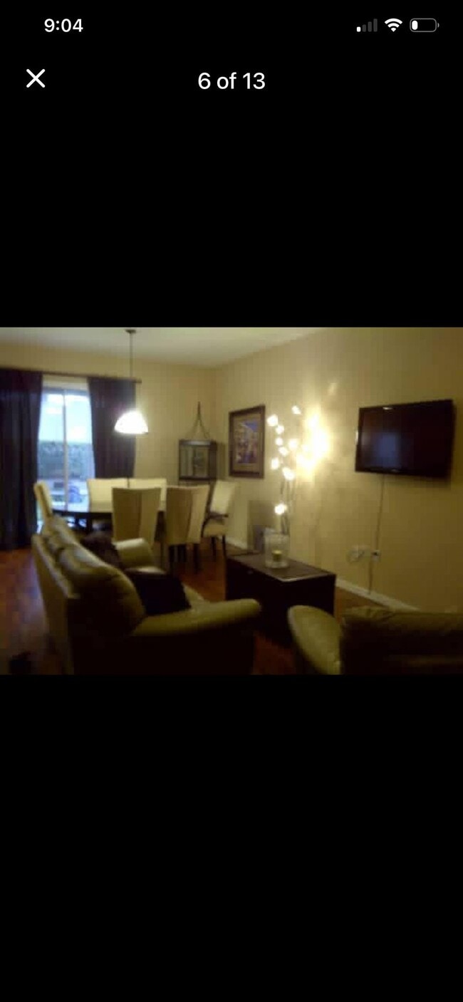 Building Photo - 2547 River Landing Dr