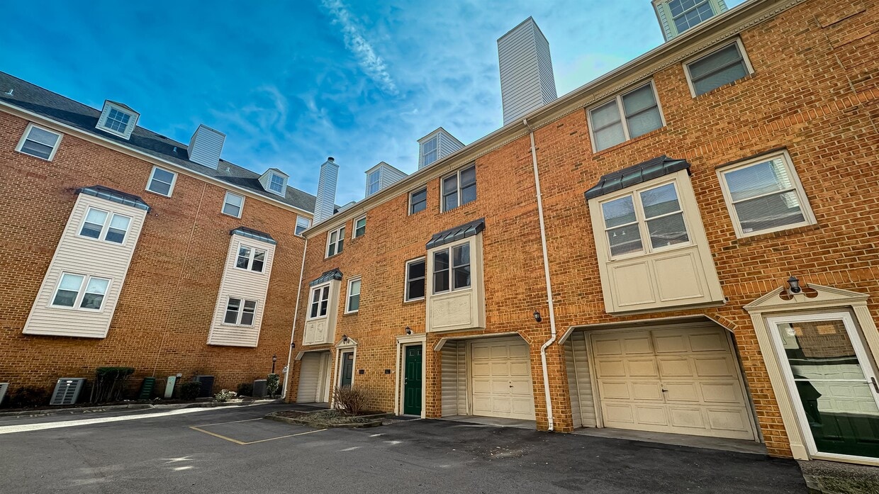 Photo - 519 W 20th St (Norfolk, VA)