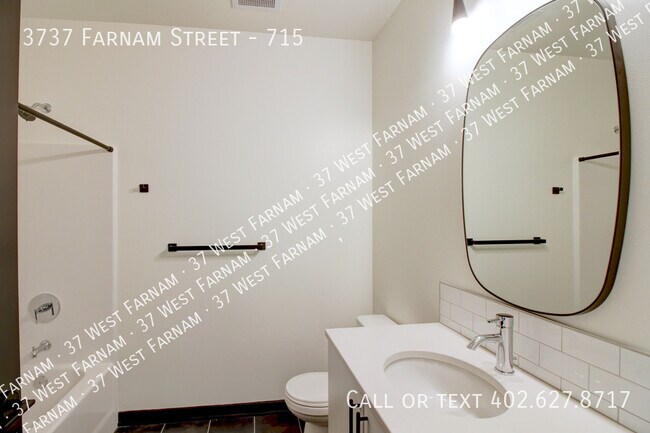 Building Photo - 3737 Farnam St