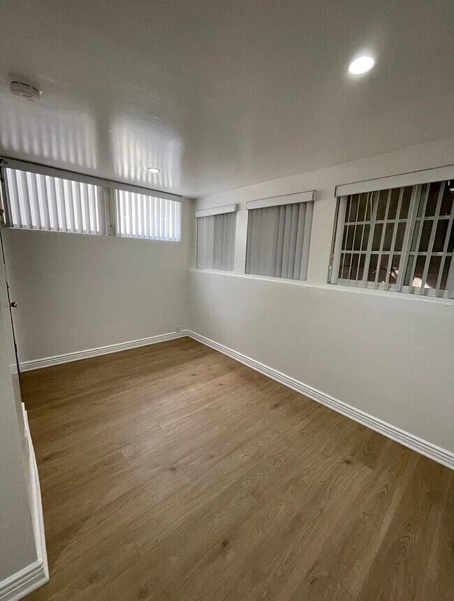 Foto del edificio - 201 Moonstone St