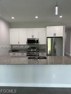 Foto del edificio - 2606 Sunniland Blvd