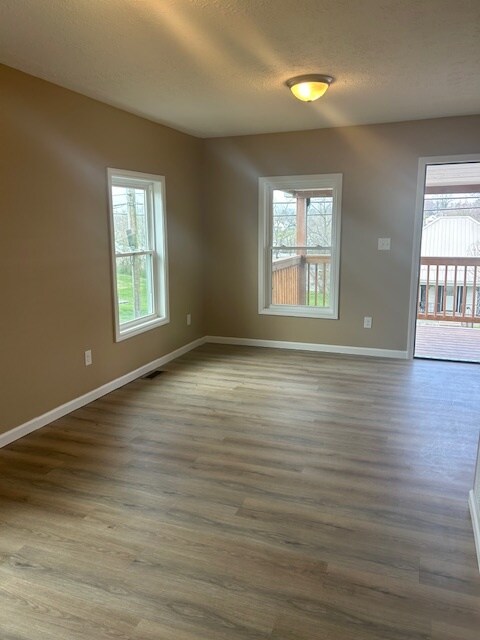 Foto del edificio - 514 Beechwood Dr