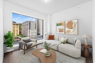 Building Photo - 1518 Rue Sherbrooke O