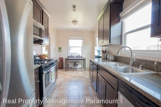 Foto del edificio - 3 br, 2 bath House - 11633 S St Andrews Pl