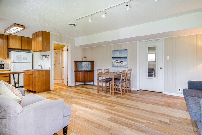 Foto del edificio - 705 Alsace Lorraine Ave