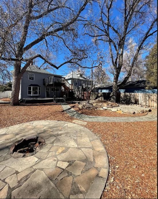 Built-in Firepit in backyard - 1219 N Wahsatch Ave