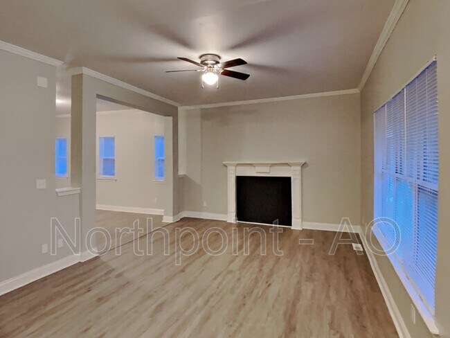 Foto del edificio - 936 Hall St NW