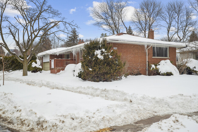 Building Photo - 201 Fenn Ave