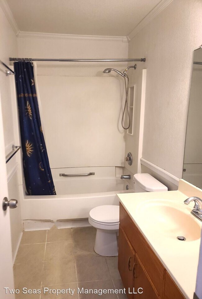 Building Photo - 2 br, 1 bath House - 46-267 Kahuhipa Stree...