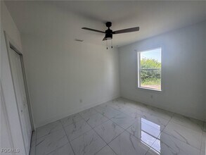 Building Photo - 727 Gordon Ave S