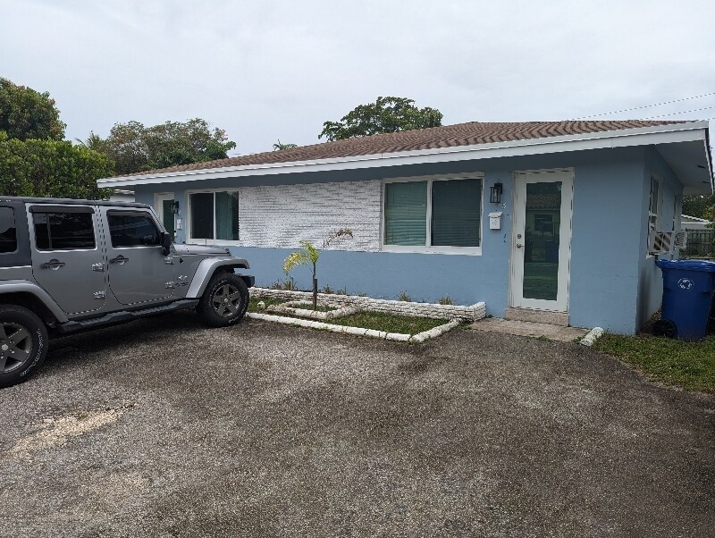 Foto principal - 1323 NW 3rd Ave