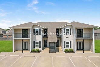 Building Photo - 282 Erin Pl
