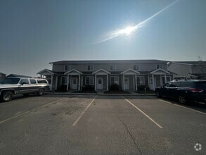 Building Photo - 10904-10102 102 Ave