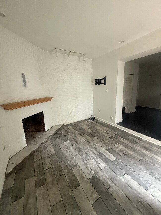 Foto del edificio - 251 Fulton St