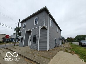 Building Photo - 529 West Washington St