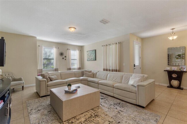 Foto del edificio - 15184 Ave Of The Arbors