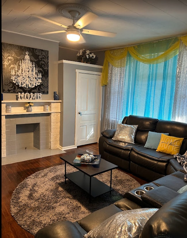 Photo - 2201 Beaver-Rooms Apartment