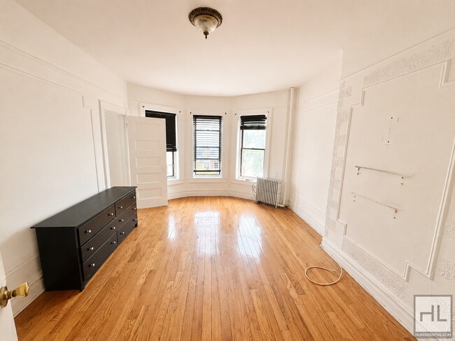 Foto del edificio - NOSTRAND AVENUE