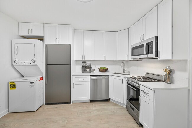 Foto del edificio - 3037 N Southport Ave