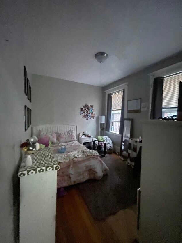 Foto del edificio - 462 Park Dr