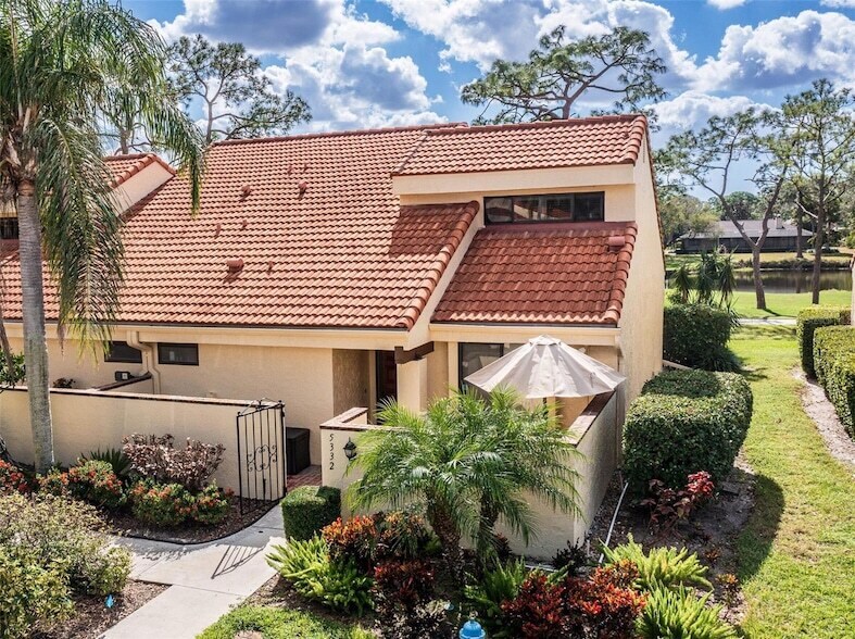 Foto principal - 5332 Huntingwood Ct