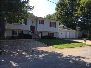 Building Photo - 29 Salem Trl