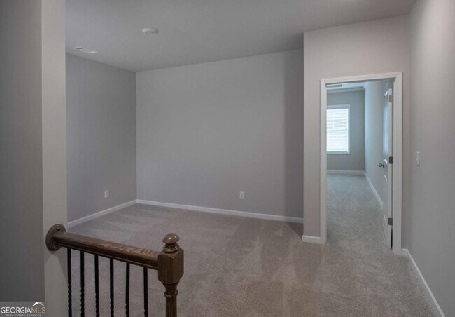 Building Photo - 5412 Maple Grv Ln