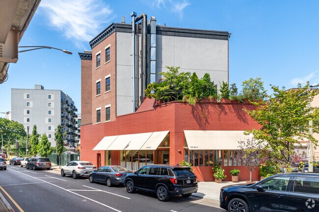 Foto del edificio - 44 Withers St