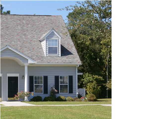 Foto del edificio - 3320 Wickersham Ct