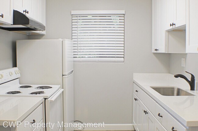 Foto del edificio - 27230 Sleepy Hollow Ave S