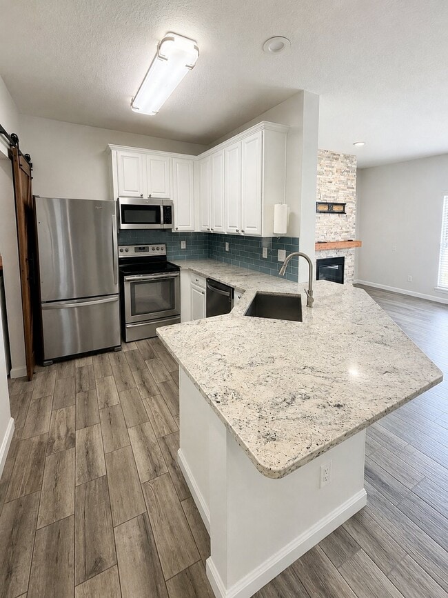 Building Photo - 151 Jardin De Mer Pl