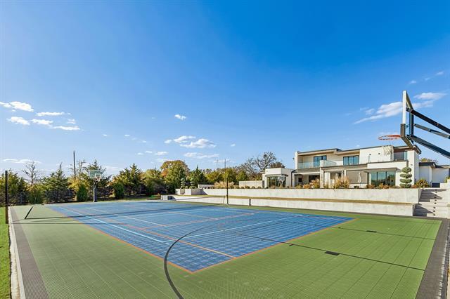 Foto del edificio - 4301 Saddleback Ln