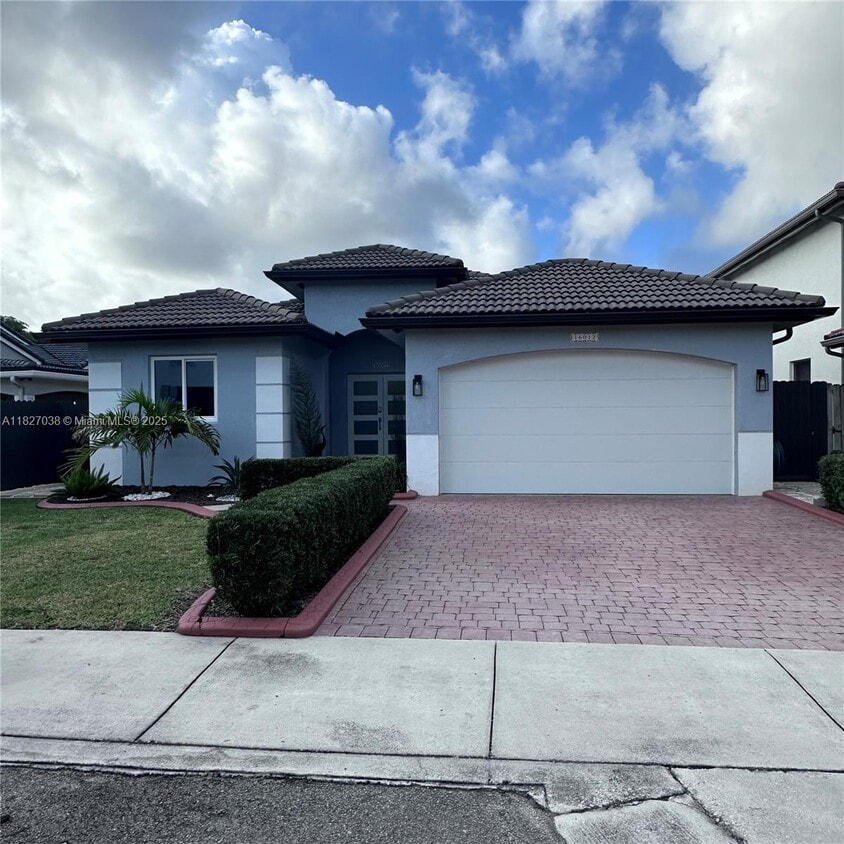 Primary Photo - 16012 SW 64th Terrace