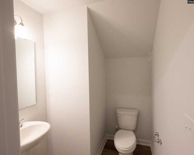 Foto del edificio - 463 Dinkins Dr