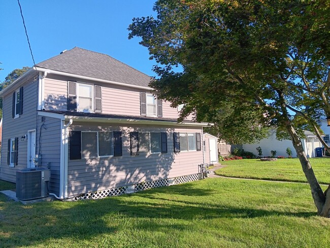 Foto del edificio - Renovated 3 Bed 2 Bath Single-Family Home in Aberdeen