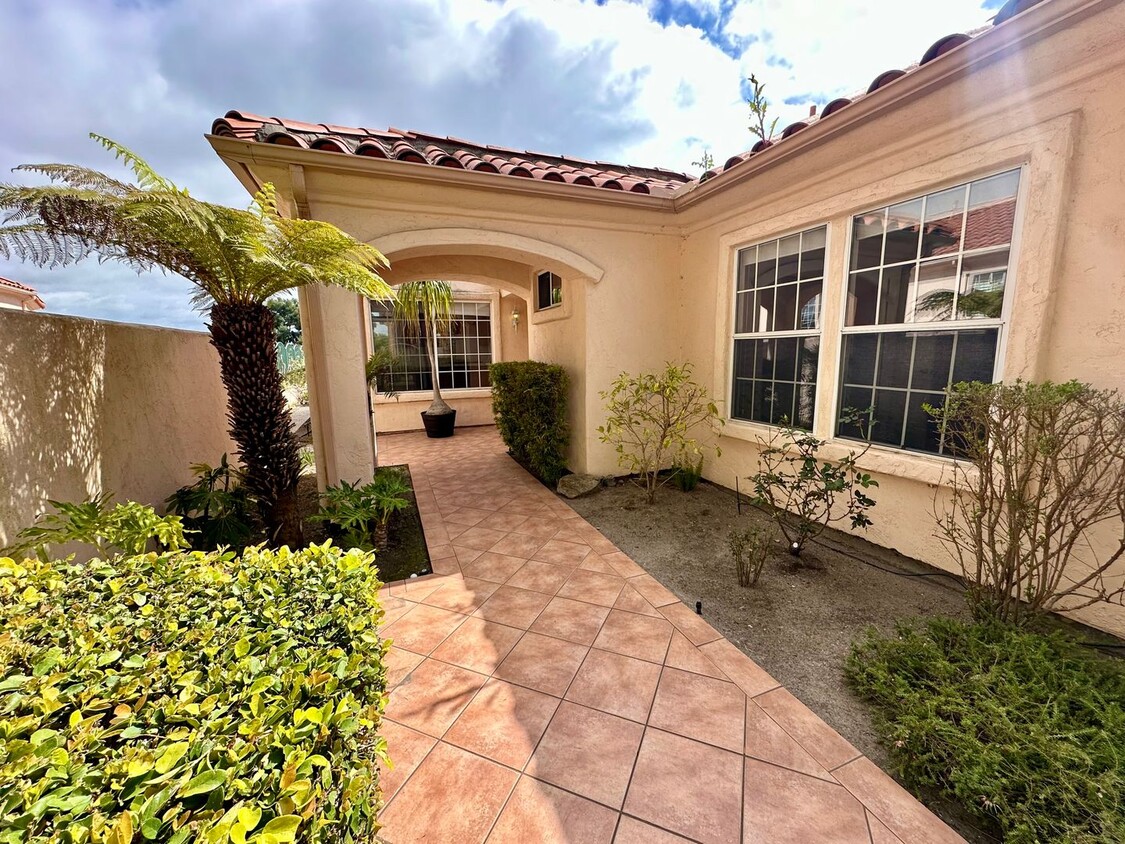 Primary Photo - Beautiful Home in Gated Community of Los R...
