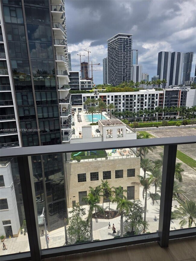 Foto del edificio - 90 NE 32nd St