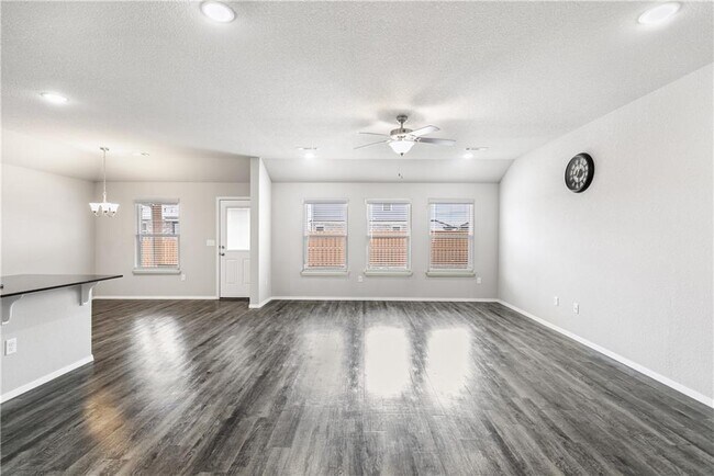 Building Photo - 6808 SW Pilgrim Rd