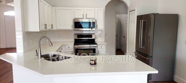Foto del edificio - 2723 Woodstream Cir