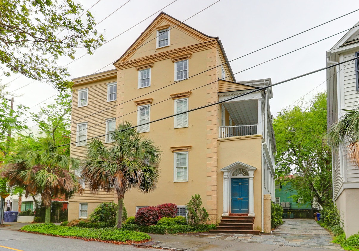 65 Vanderhorst St, Charleston, SC 29403 Apartments in Charleston, SC