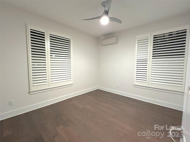 Foto del edificio - 211 Doggett St