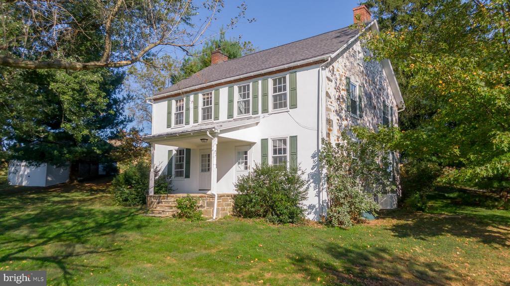 Primary Photo - 1025 N Chatham Rd