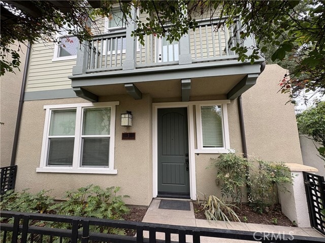 Foto del edificio - 275 N Wilson Ave