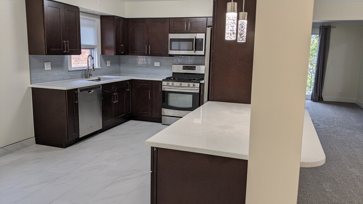 Foto principal - 5110 Carol St
