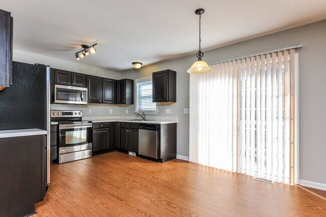 Building Photo - 616 Groveton Trail