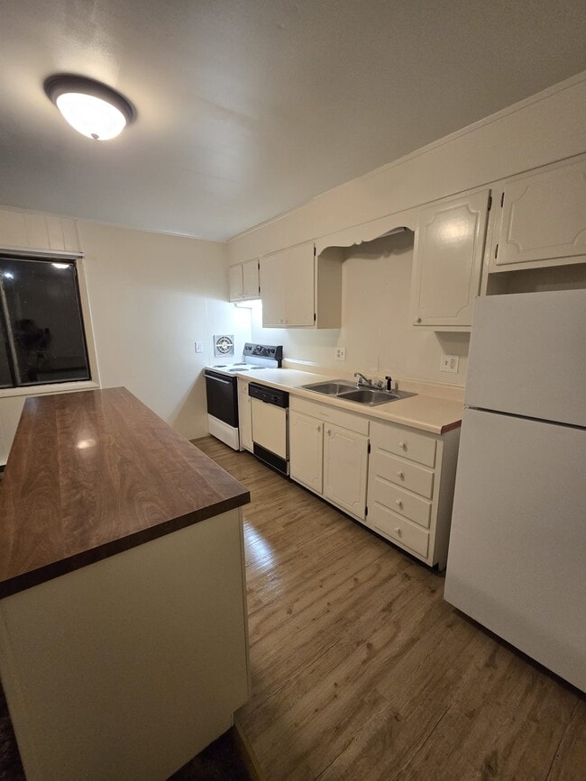 Foto del edificio - 520 Willow St