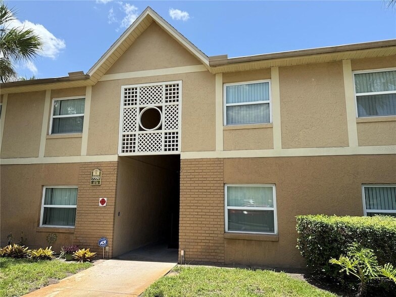 Photo - 9950 Turf Way Unit 4